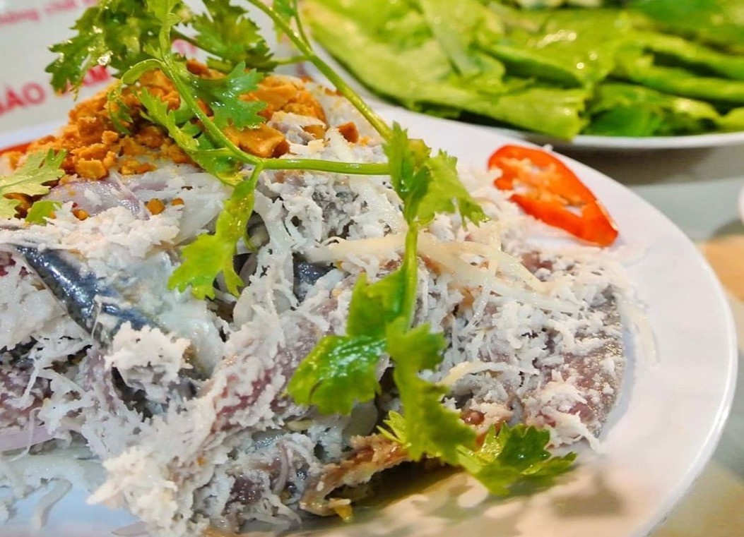 Goi ca trich va loat mon ngon nhat dinh phai thu khi den Phu Quoc hinh anh