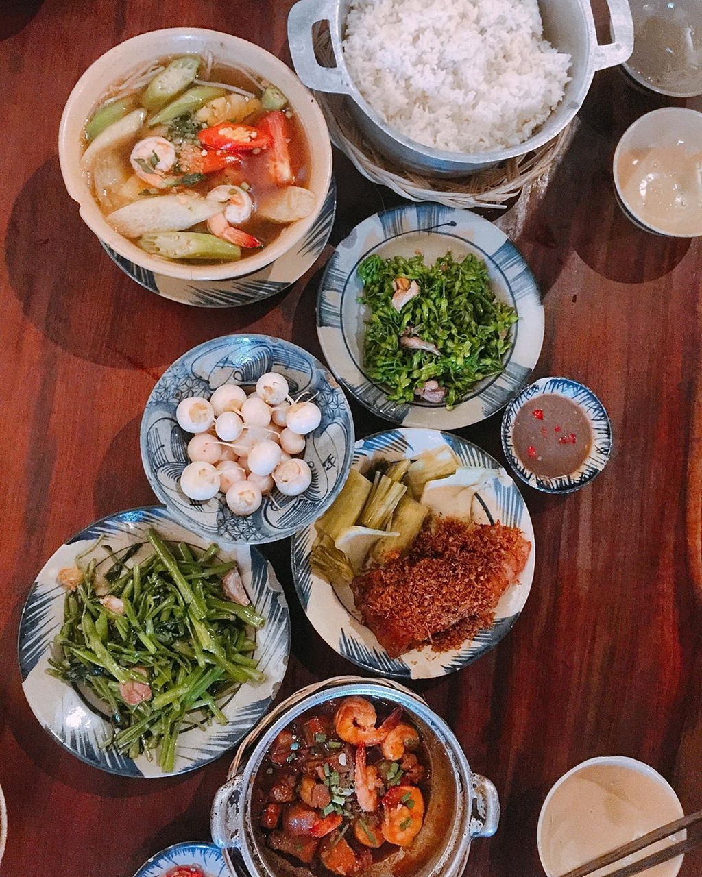 cac quan com an trua cho si tu 2020 anh 4