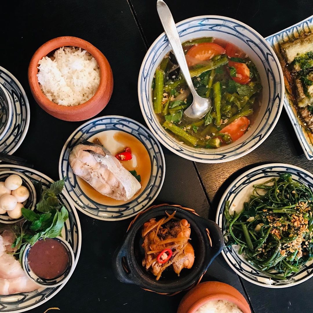 cac quan com an trua cho si tu 2020 anh 2