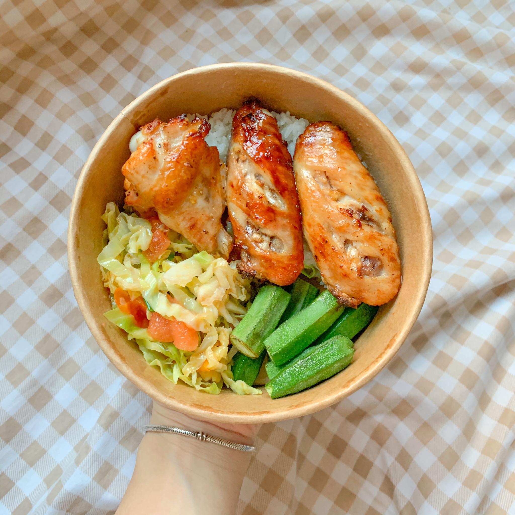 hộp cơm cho dân văn phòng ảnh 1 hop com cho dan van phong anh 1