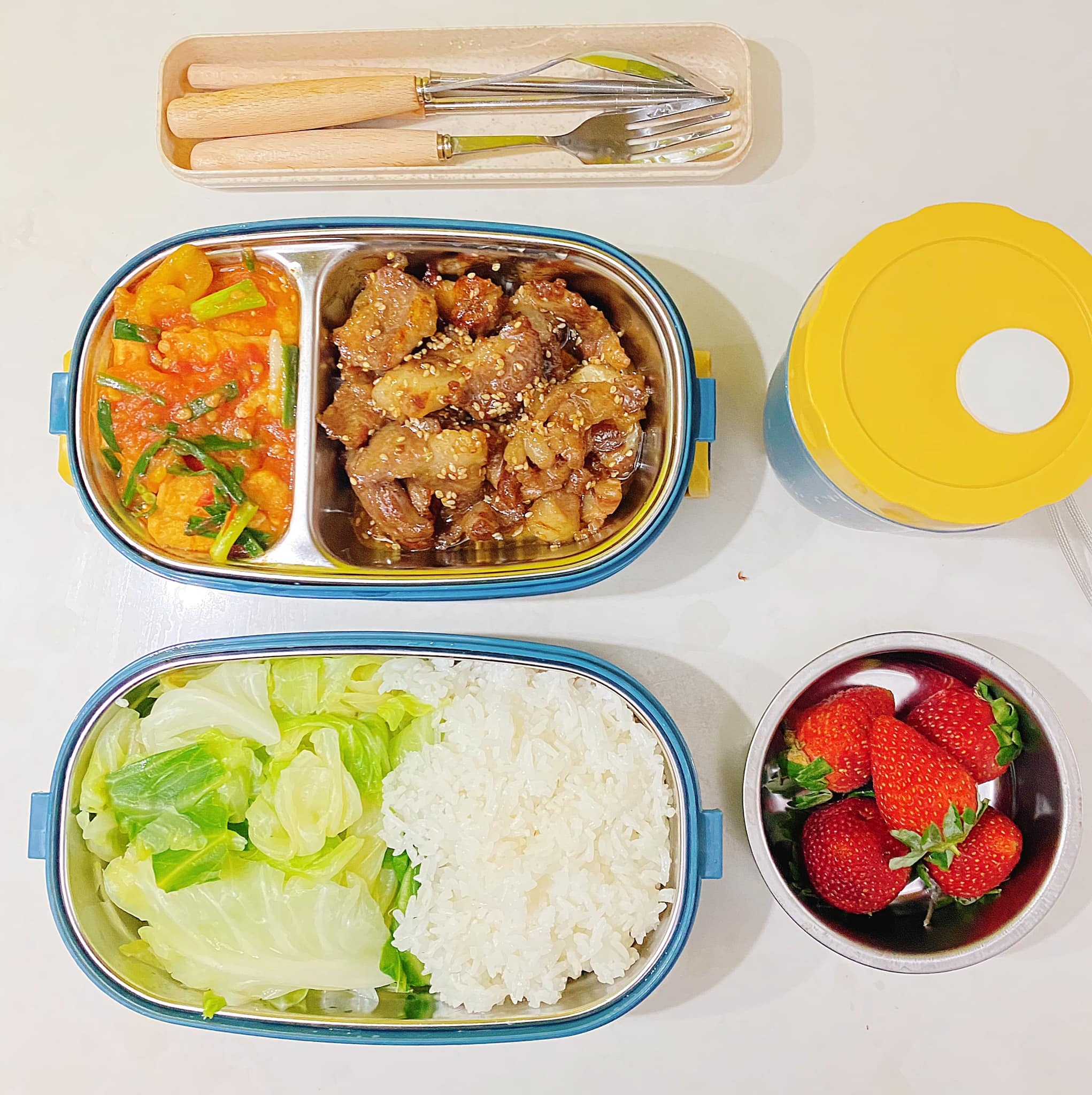 cơm trưa dân văn phòng ảnh 6 com trua dan van phong anh 6