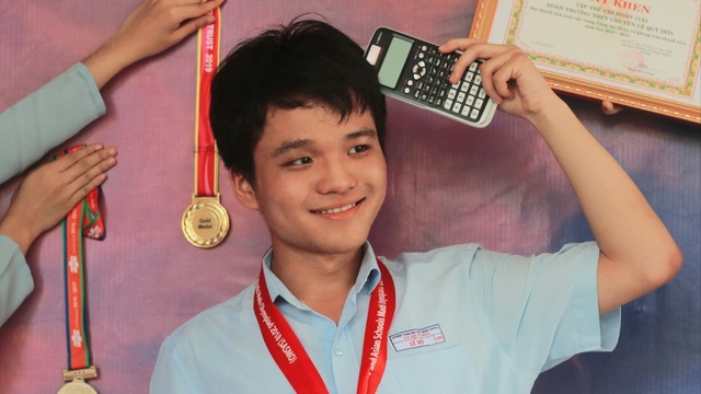 thủ khoa khối B học cùng trường ảnh 3 thu khoa khoi B hoc cung truong anh 3