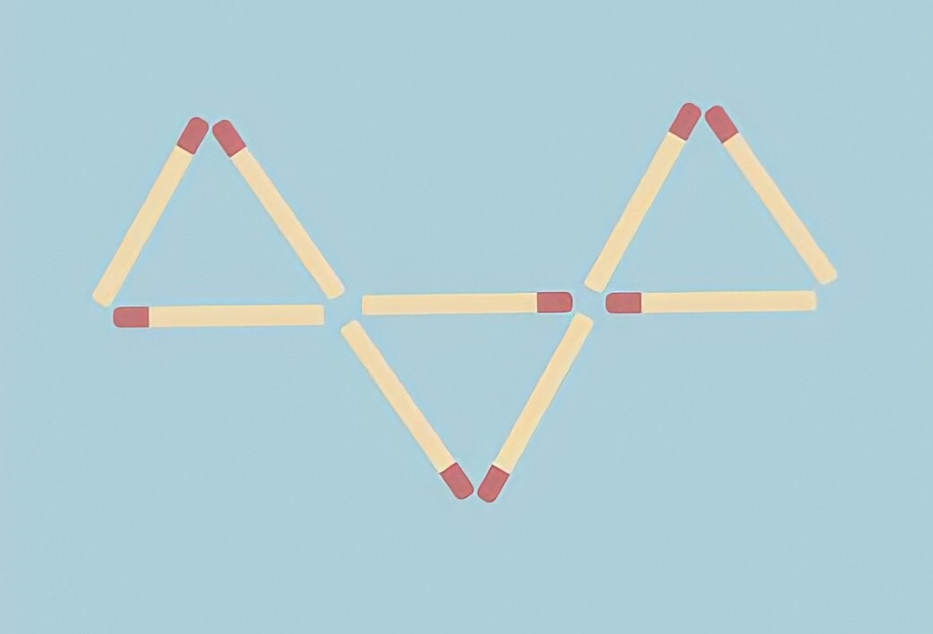 Di chuyen 4 que diem de tao thanh 5 hinh tam giac hinh anh