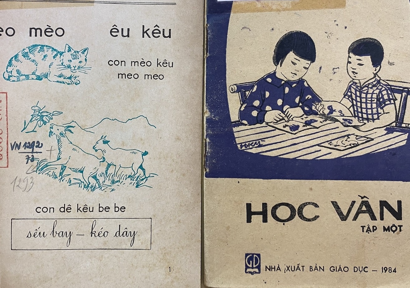 So phan cua nhung bo sach giao khoa sau 5 lan cai cach va doi moi hinh anh