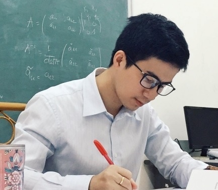 Thay giao san sang cho sinh vien diem 10 hinh anh