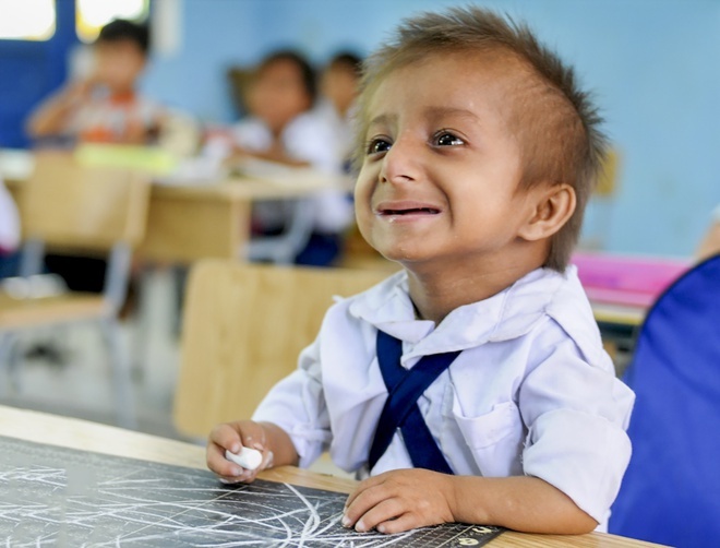 Tam biet cau hoc tro ty hon Dinh K’Re hinh anh