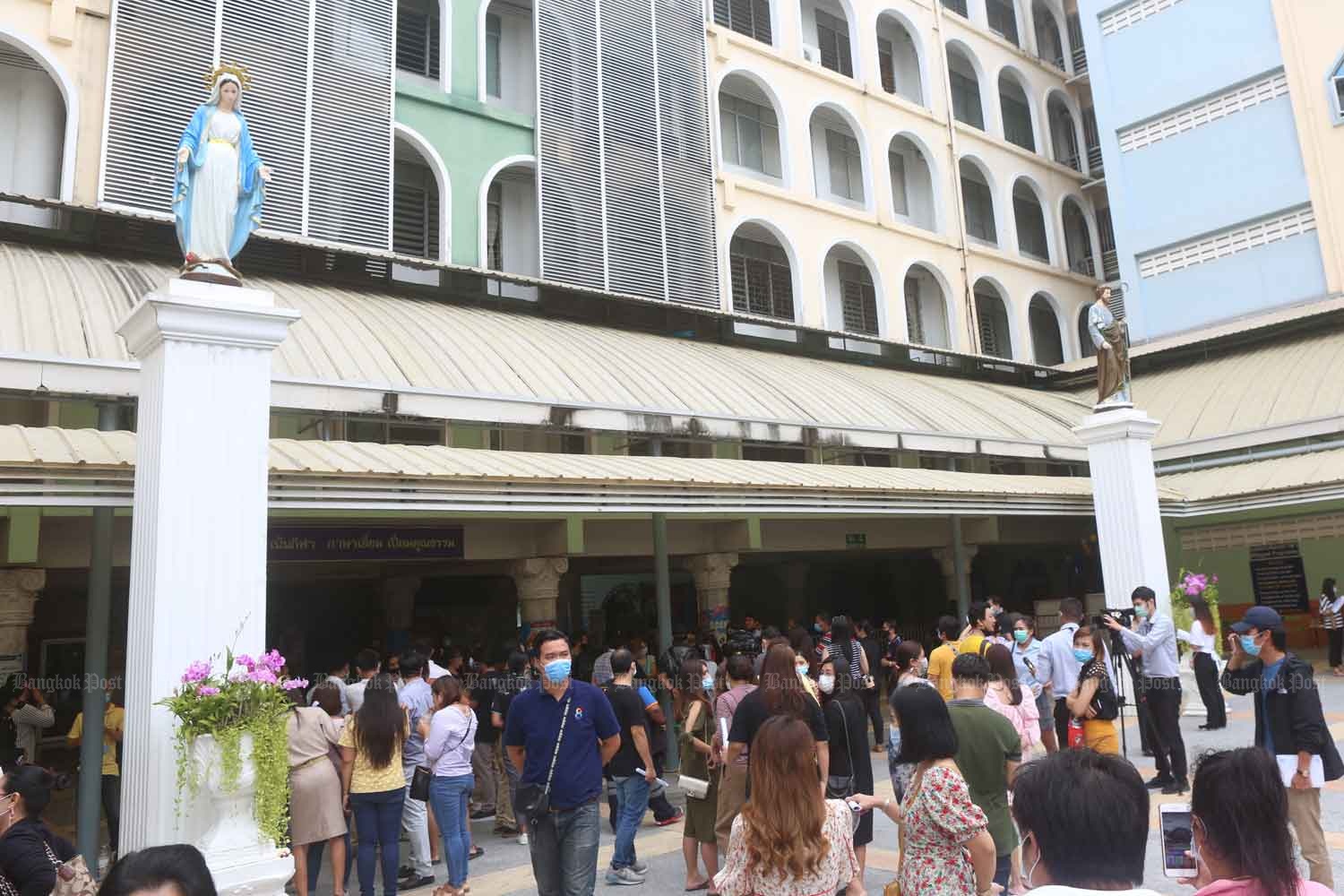 giáo viên đánh học sinh ảnh 1 giao vien danh hoc sinh anh 1