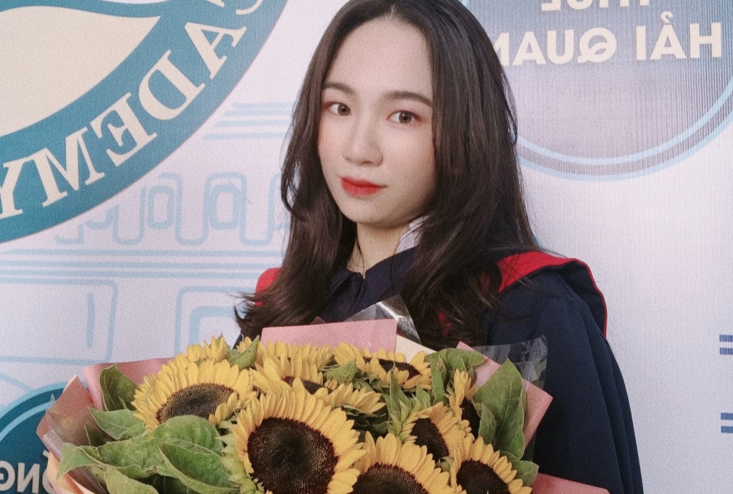 Thu khoa Hoc vien Tai chinh tot nghiep diem tuyet doi hinh anh