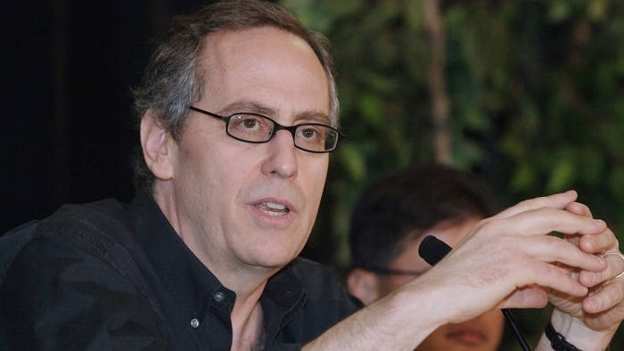 ty phu tung la giao vien anh 2