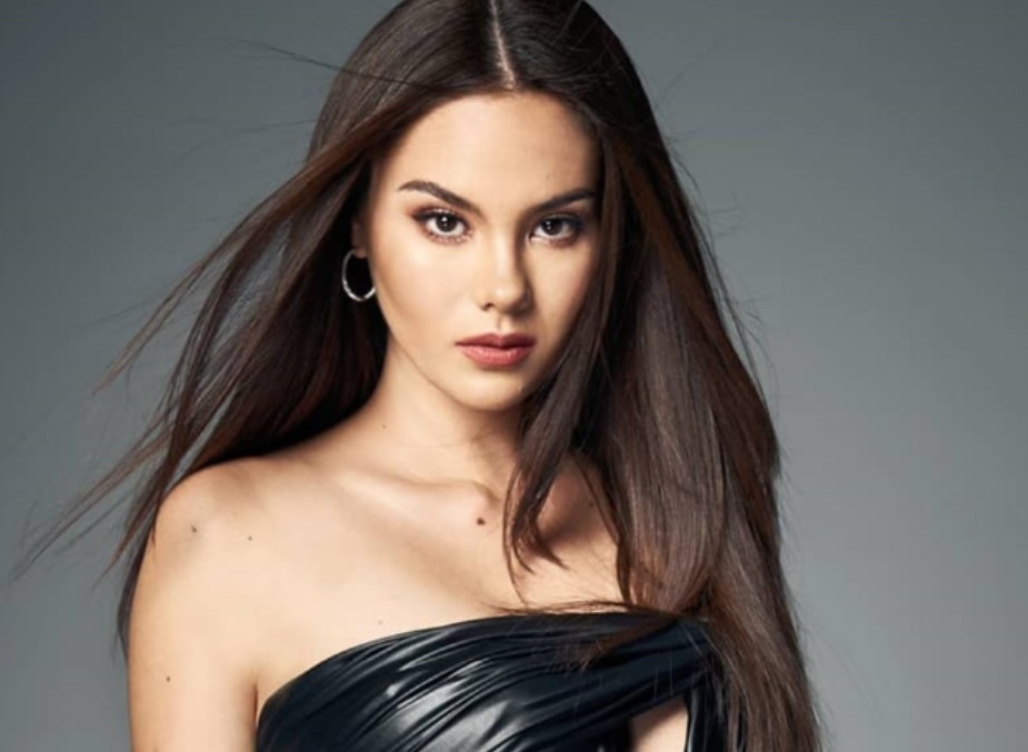 Hoa hau la thac si, thao 4 ngoai ngu tren the gioi hinh anh