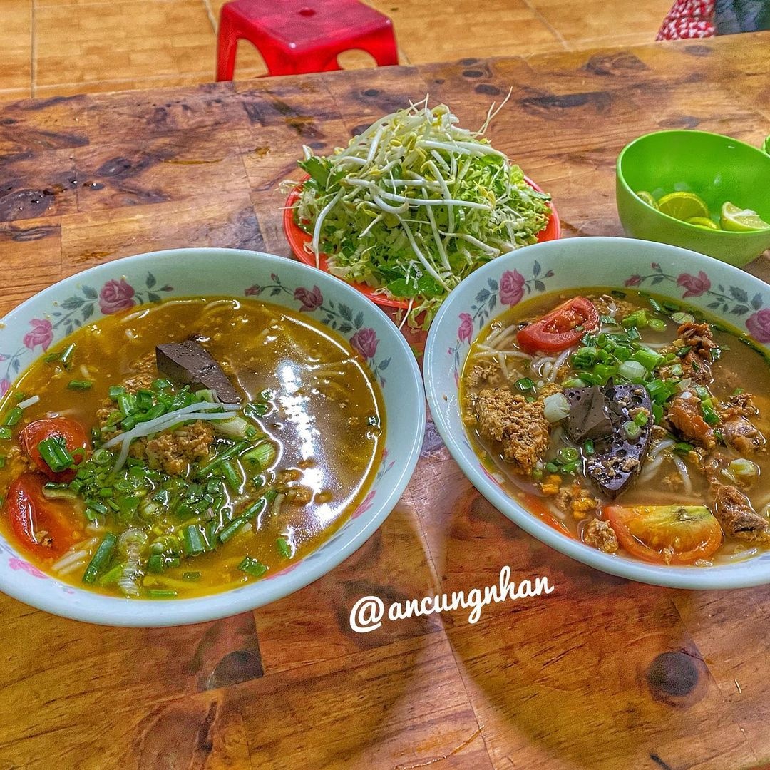 bun rieu da lat anh 1