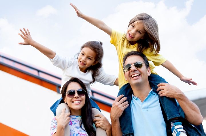 Giúp trẻ không quấy khóc trên máy bay ảnh 5 Giup tre khong quay khoc tren may bay anh 5