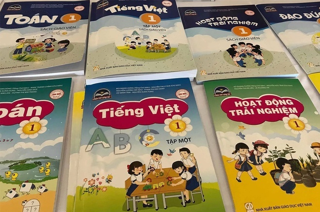 To chuc 3 dot gop y SGK lop 2 va lop 6 truoc khi phat hanh hinh anh