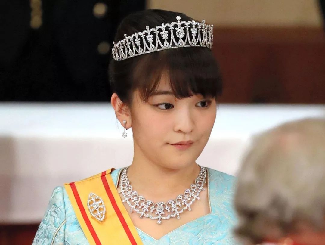 Hoc van cua cac cong chua tren the gioi hinh anh