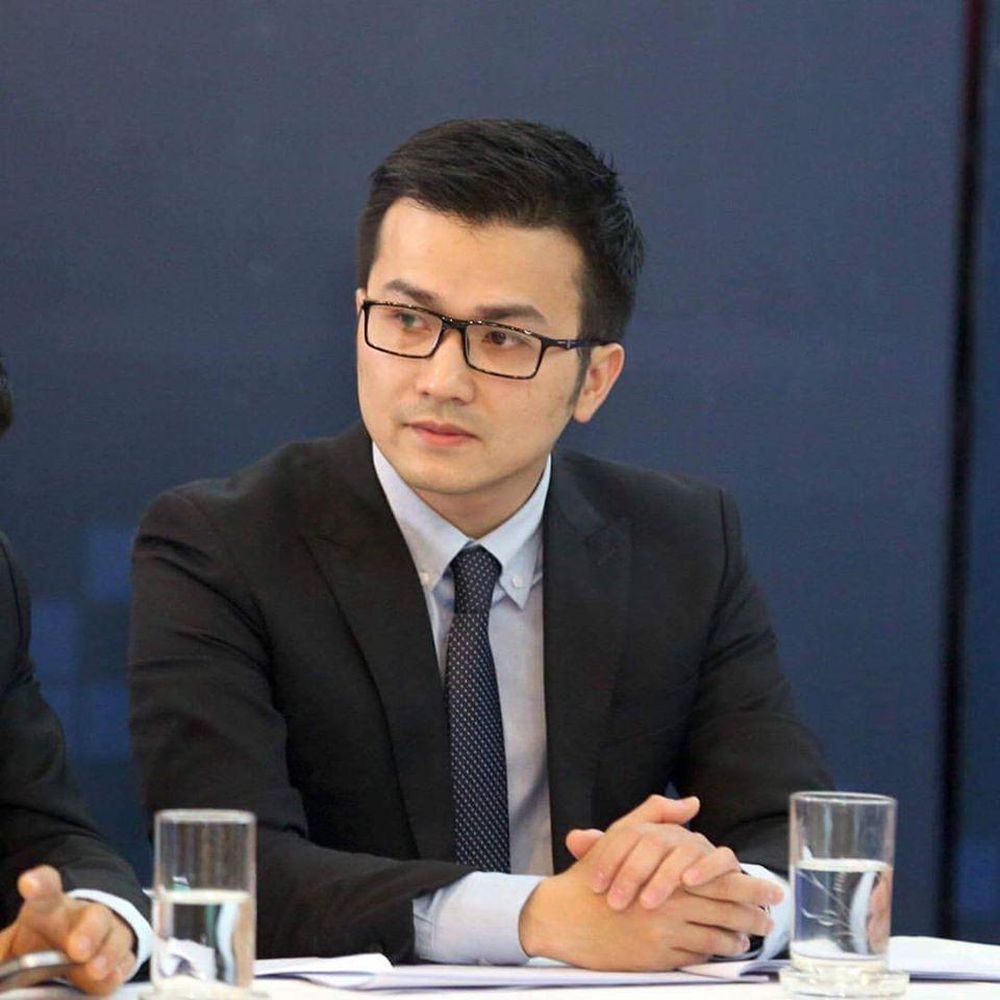 nha khoa hoc Viet nhan giai Noam Chomsky anh 1