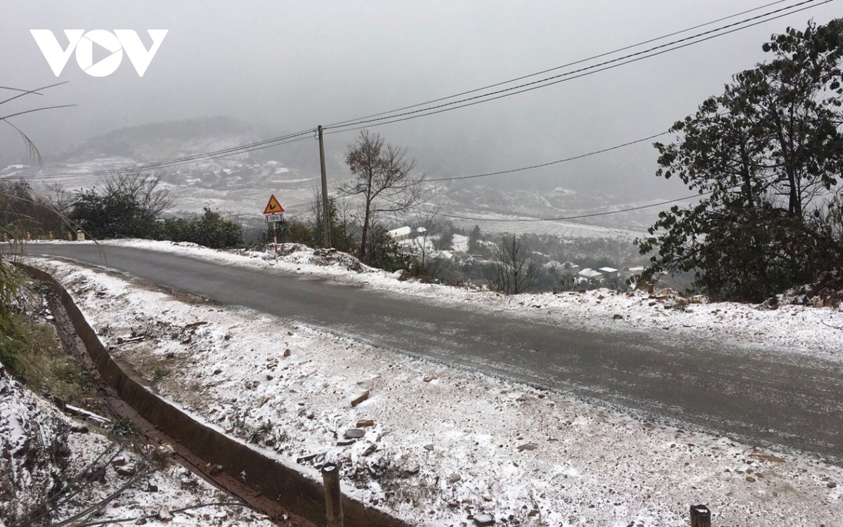 hoc sinh nghi hoc,  hoc sinh tay bac,  hoc sinh tay bac dc nghi hoc anh 1