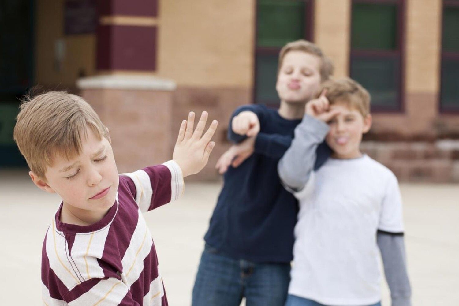 nen lam gi khi tre bi bat nat anh 6