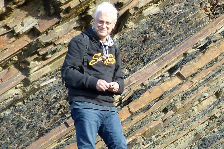 cuoc song cua thien tai co vua anh 2