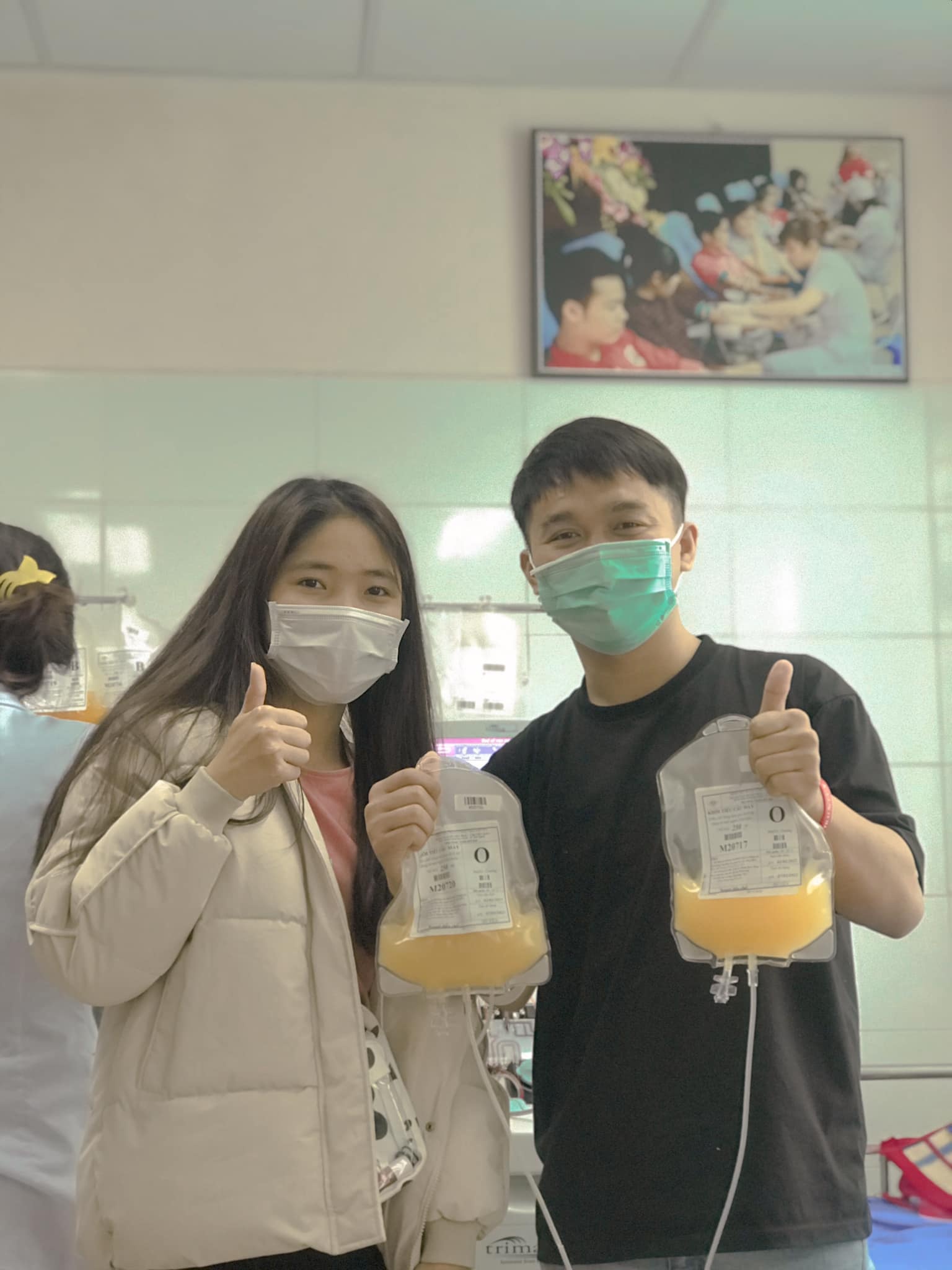 Sinh viên hiến máu trước khi nghỉ Tết ảnh 1 Sinh vien hien mau truoc khi nghi Tet anh 1