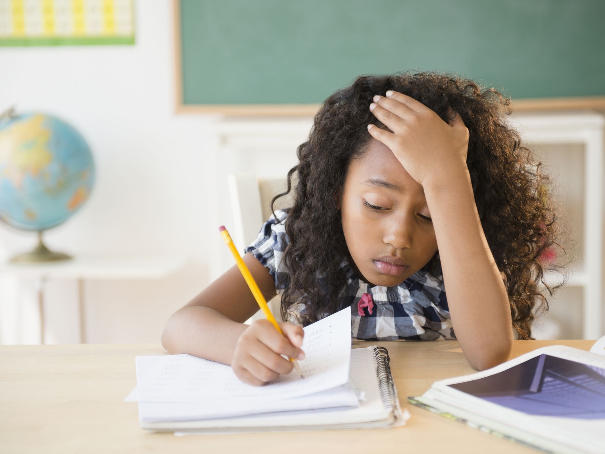 sai lầm của cha mẹ khiến trẻ tự ti ảnh 6 sai lam cua cha me khien tre tu ti anh 6