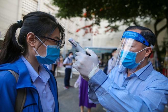 30 tinh, thanh cho hoc sinh tro lai truong ngay 22/2 hinh anh