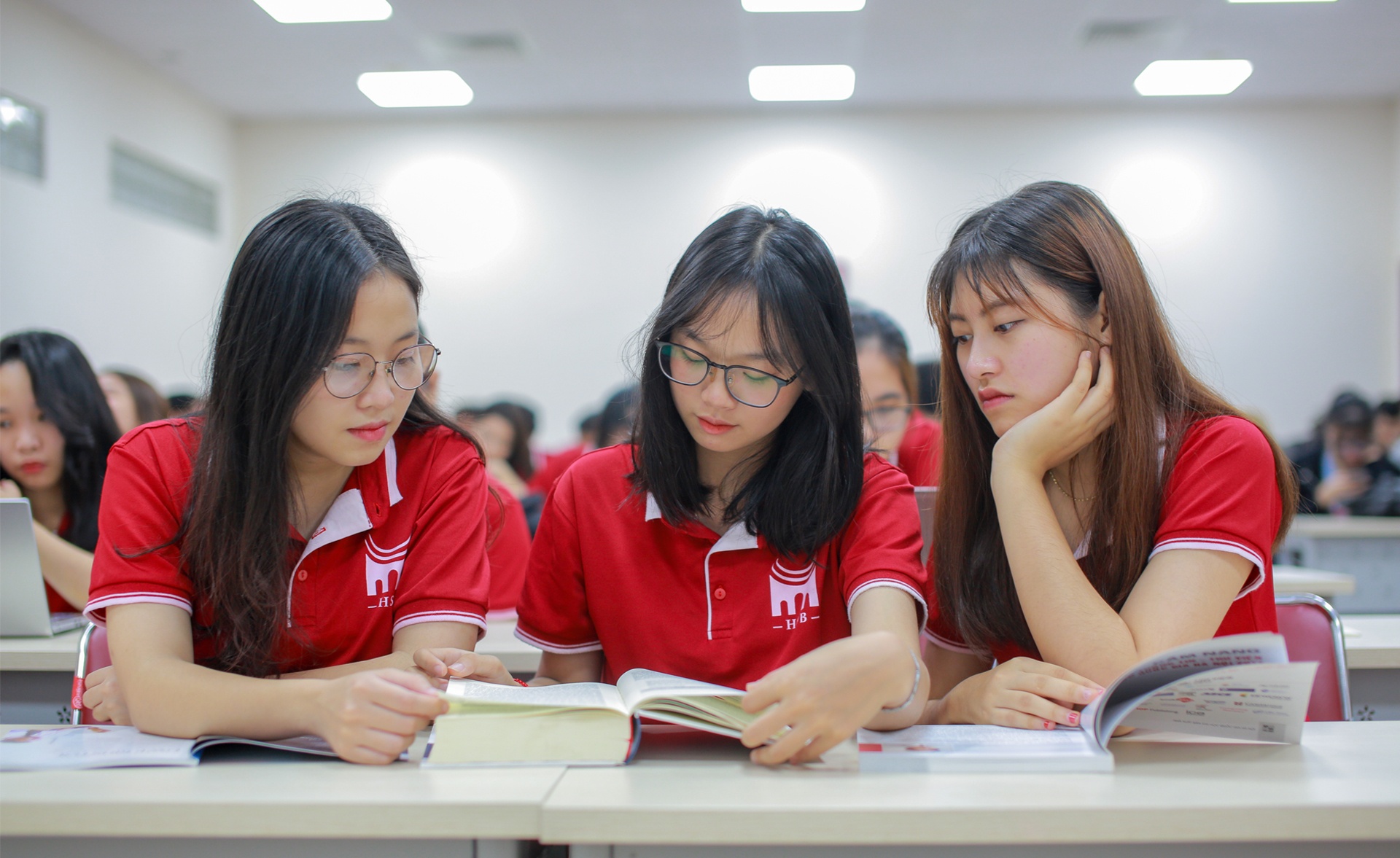 8 nganh hoc lot top the gioi cua cac truong dai hoc Viet Nam hinh anh