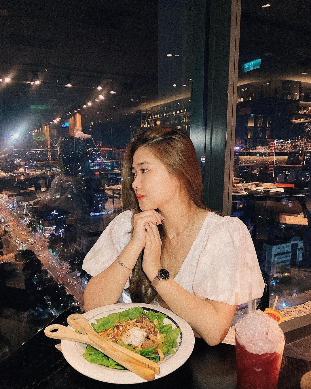Địa điểm hẹn hò ngày 8/3 ở tp.hcm ảnh 1 Dia diem hen ho ngay 8/3 o tp.hcm anh 1
