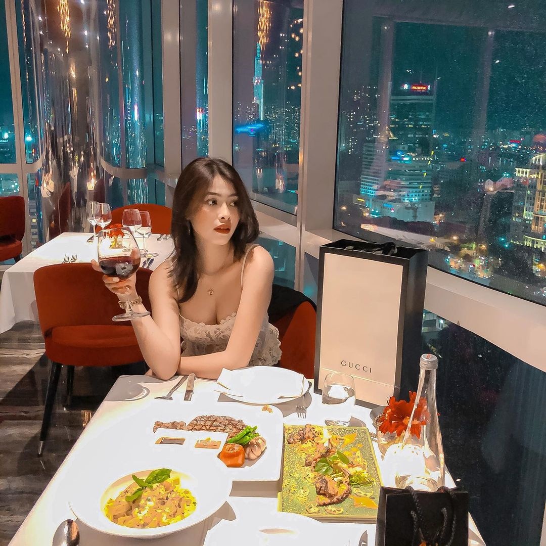 Địa điểm hẹn hò ngày 8/3 ở tp.hcm ảnh 11 Dia diem hen ho ngay 8/3 o tp.hcm anh 11