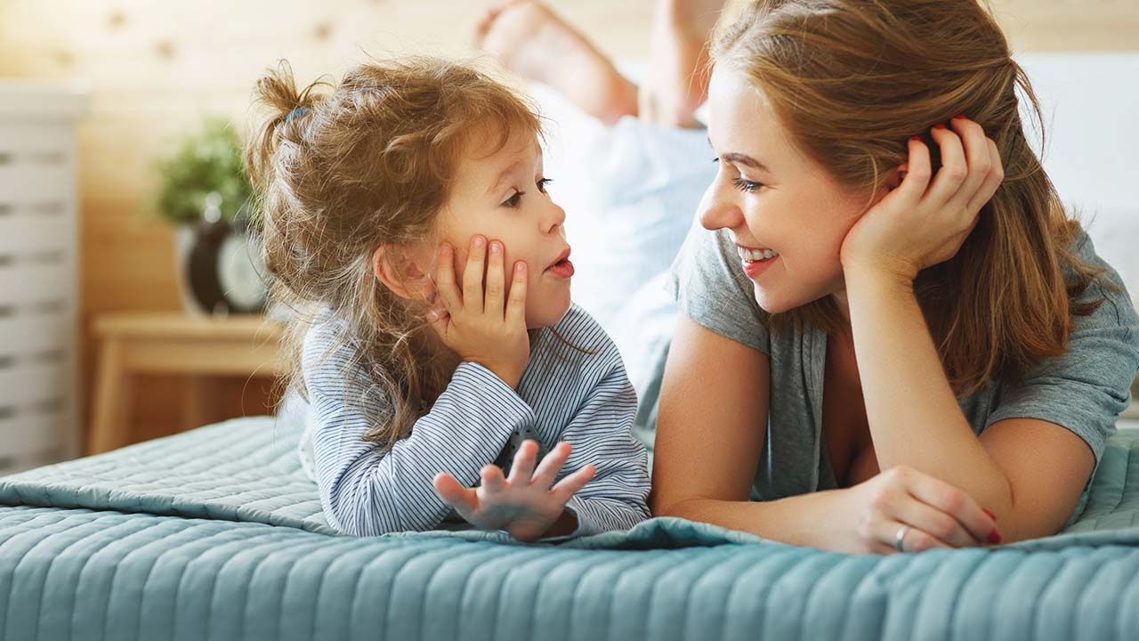 điều nên nói với trẻ trước khi ngủ ảnh 1 dieu nen noi voi tre truoc khi ngu anh 1