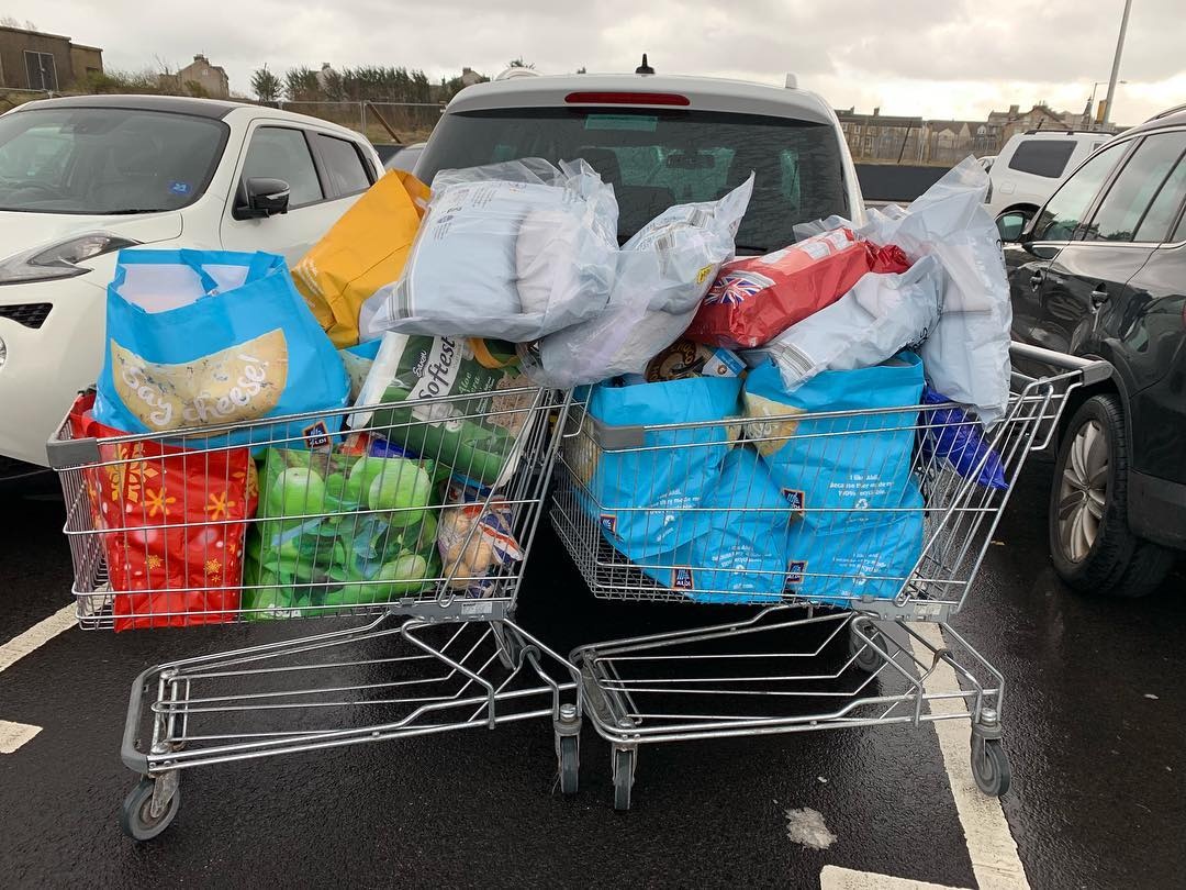 gia dinh 22 nguoi con anh 4