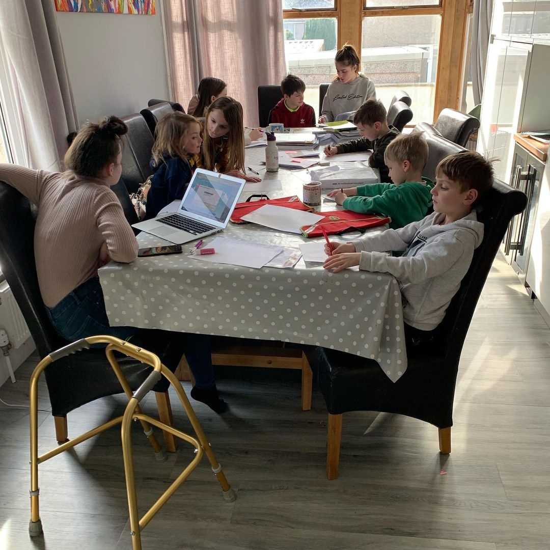 gia dinh 22 nguoi con anh 10