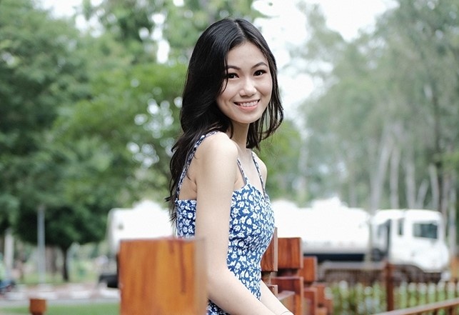 Nu sinh 18 tuoi co 2 nghien cuu duoc dang tap chi quoc te hinh anh