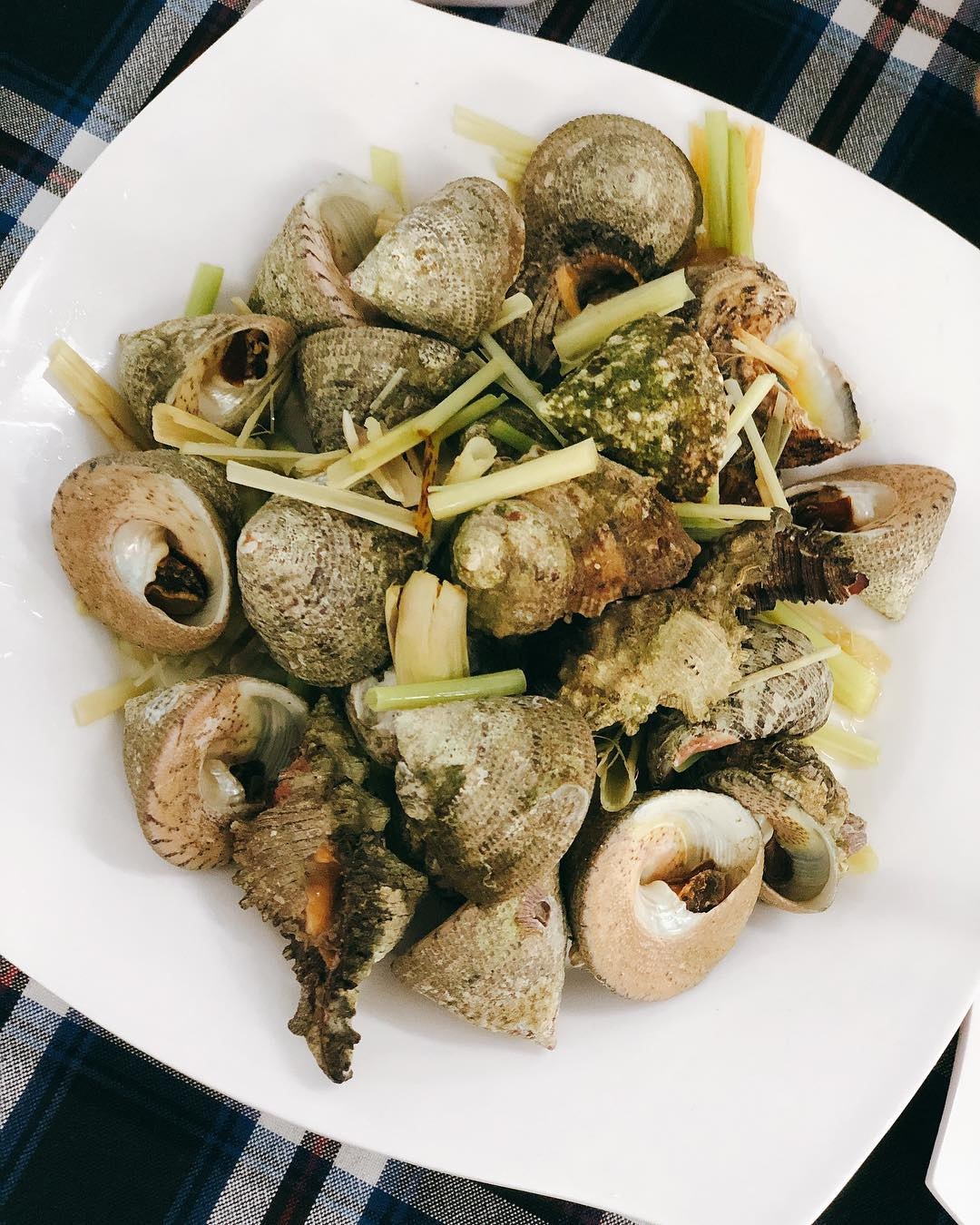 nha hang hai san Quy Nhon anh 2