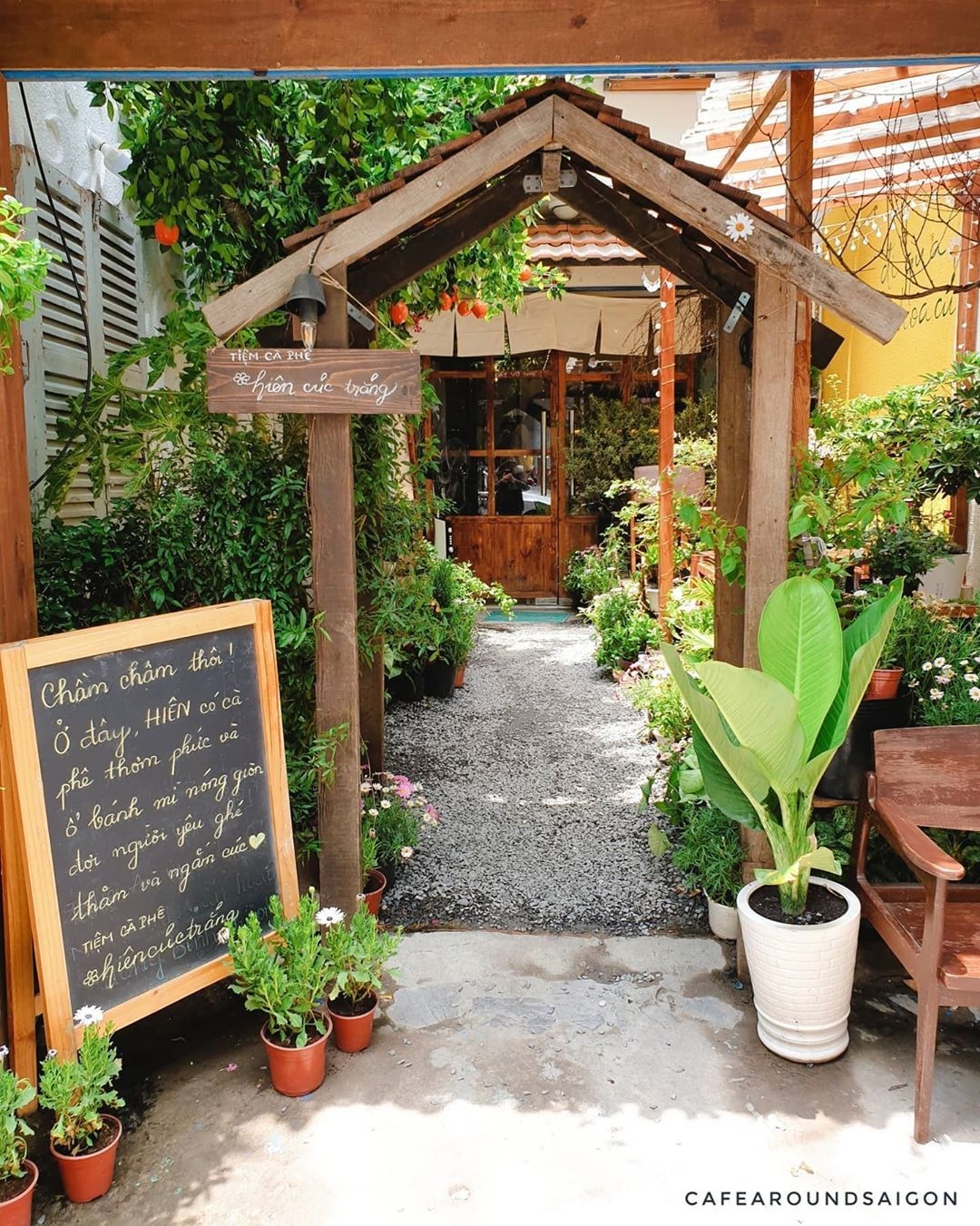 quan ca phe dep o TP.HCM anh 11