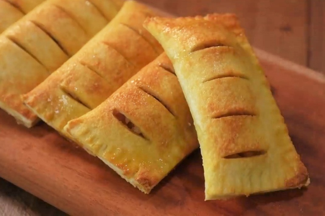 Hoc lam banh tao tu nguyen lieu don gian hinh anh