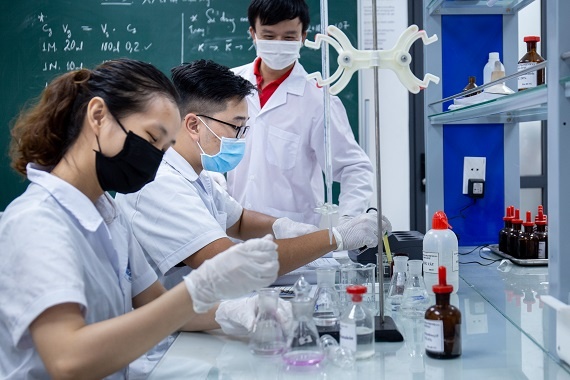 dai hoc co tam anh huong anh 8