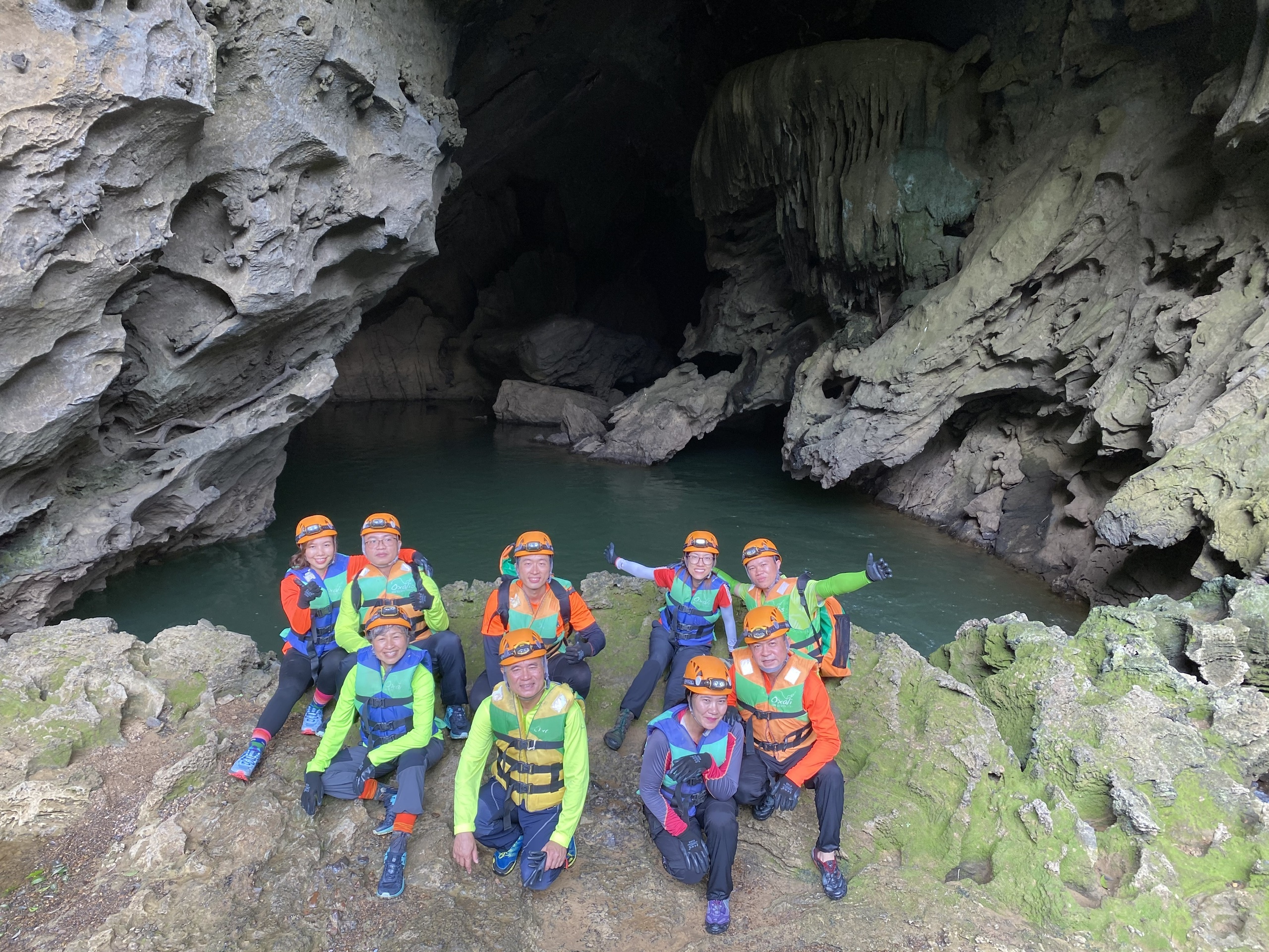 hang động Tú Làn ảnh 1 hang dong Tu Lan anh 1