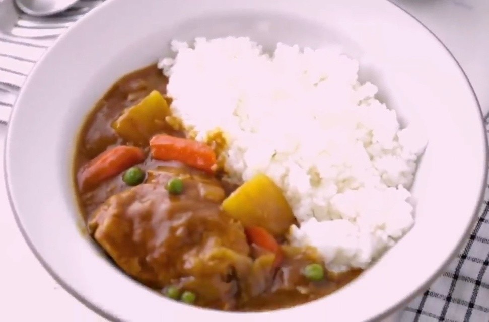 Lam ca ri ga chuan Nhat Ban cho bua trua cuoi tuan hinh anh