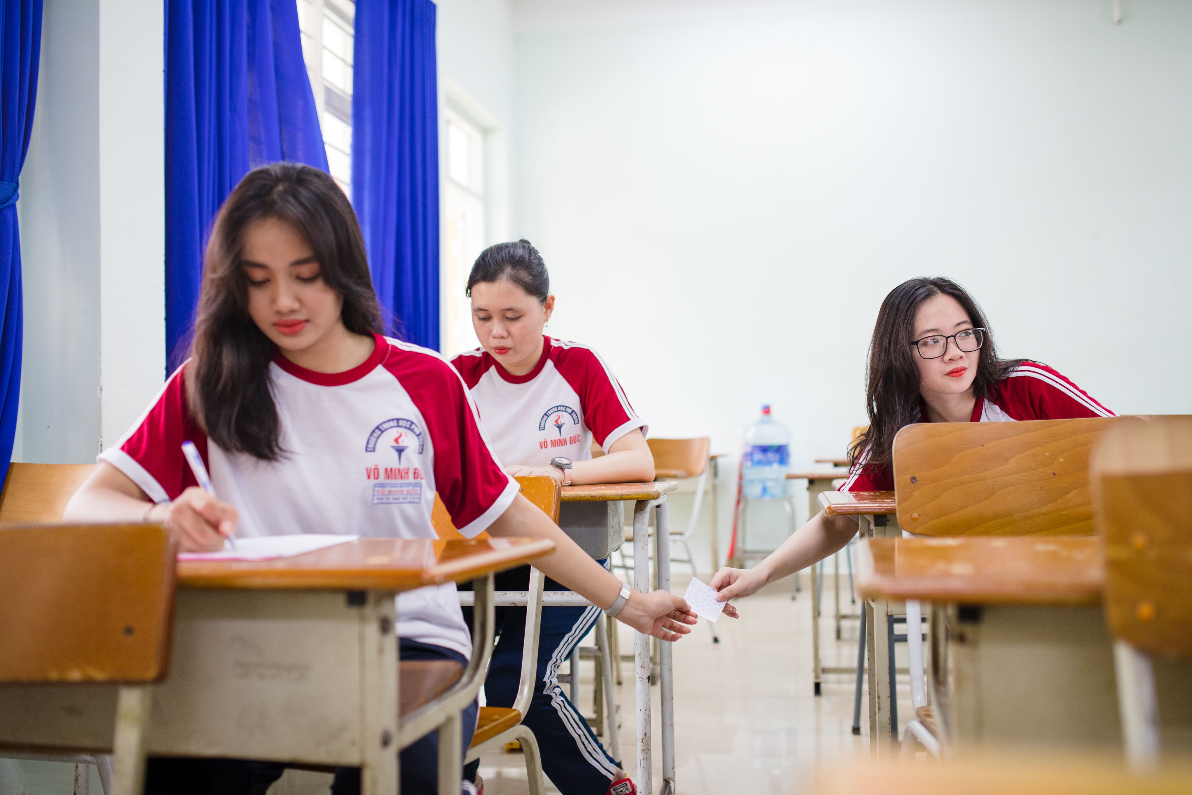 Anh ky yeu tai hien 'thu 3 hoc tro' hinh anh