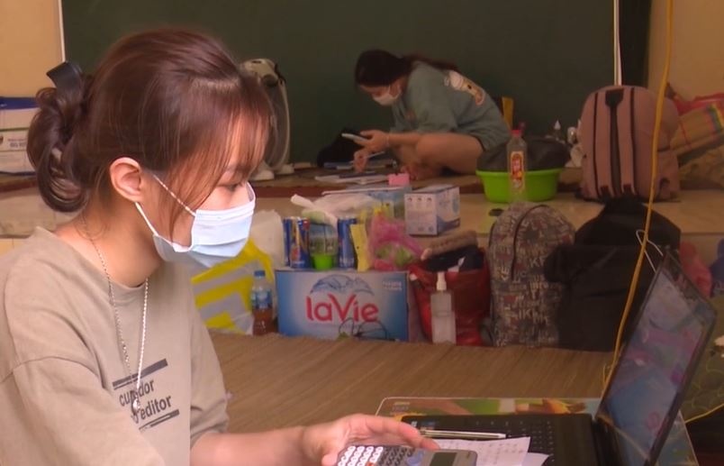 Ap luc thi cu trong mua dich Covid-19 hinh anh