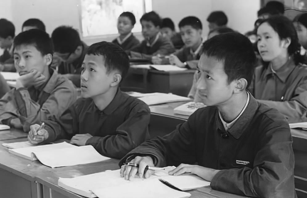 Thien tai Trung Quoc khien Harvard pha le anh 1