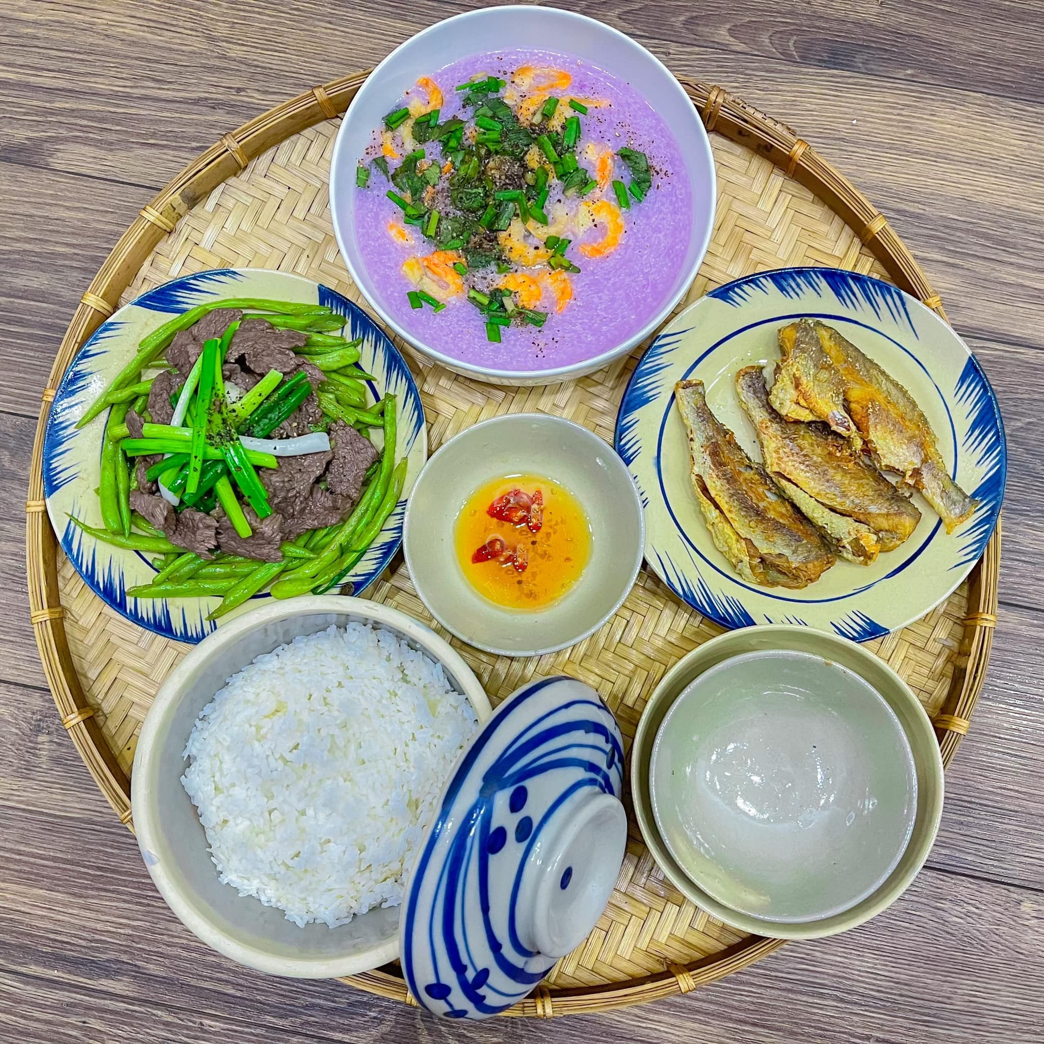 nau an tai nha anh 7