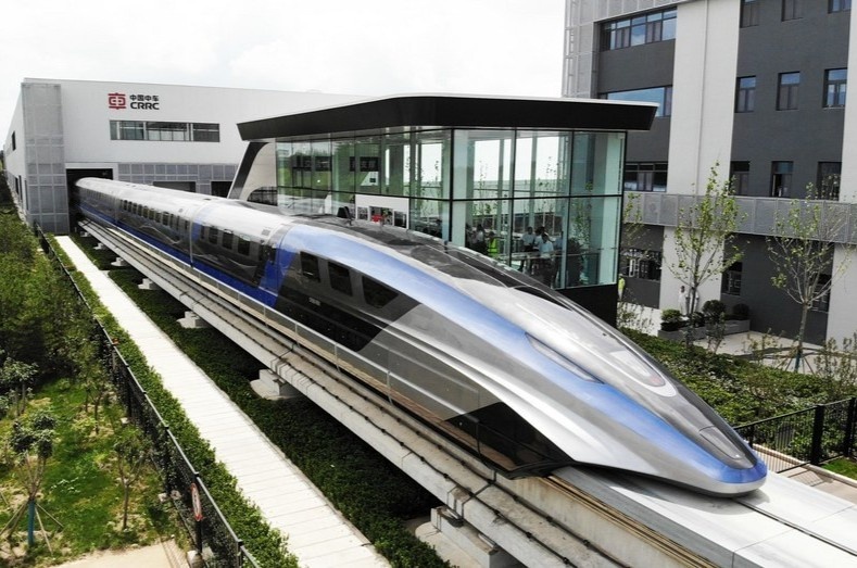 Phuong tien mat dat nhanh nhat the gioi o Trung Quoc hinh anh