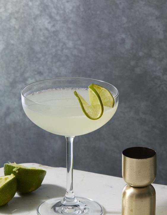 pha cocktail tai nha anh 6