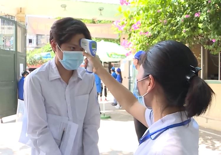 Gan 30 truong dai hoc cong bo diem san hinh anh