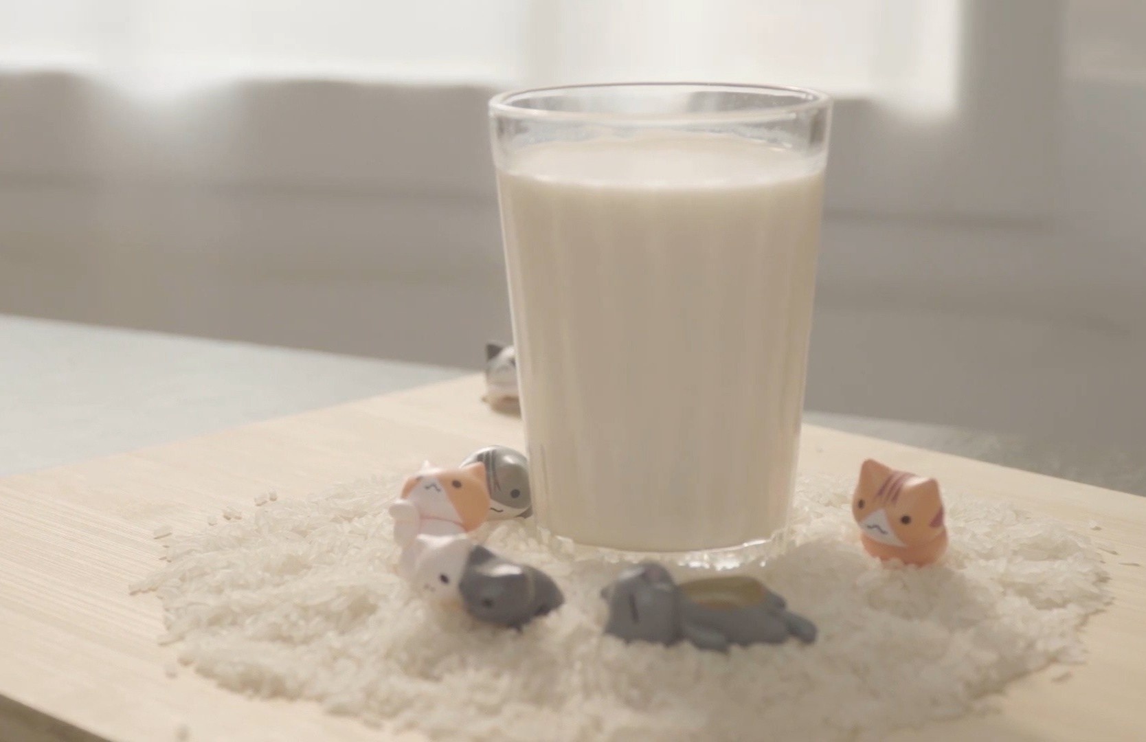 Bi quyet lam sua gao rang Han Quoc don gian tai nha hinh anh