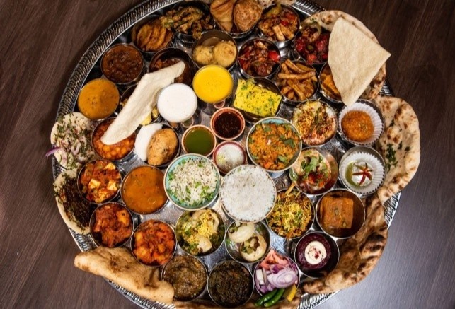 Thu thach hoan thanh 7 kg do an trong 1 gio hinh anh