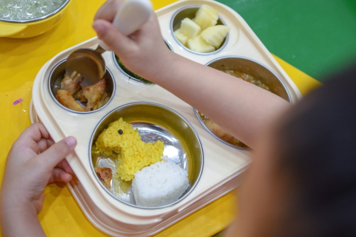 giao viem mam non that nghiep anh 1