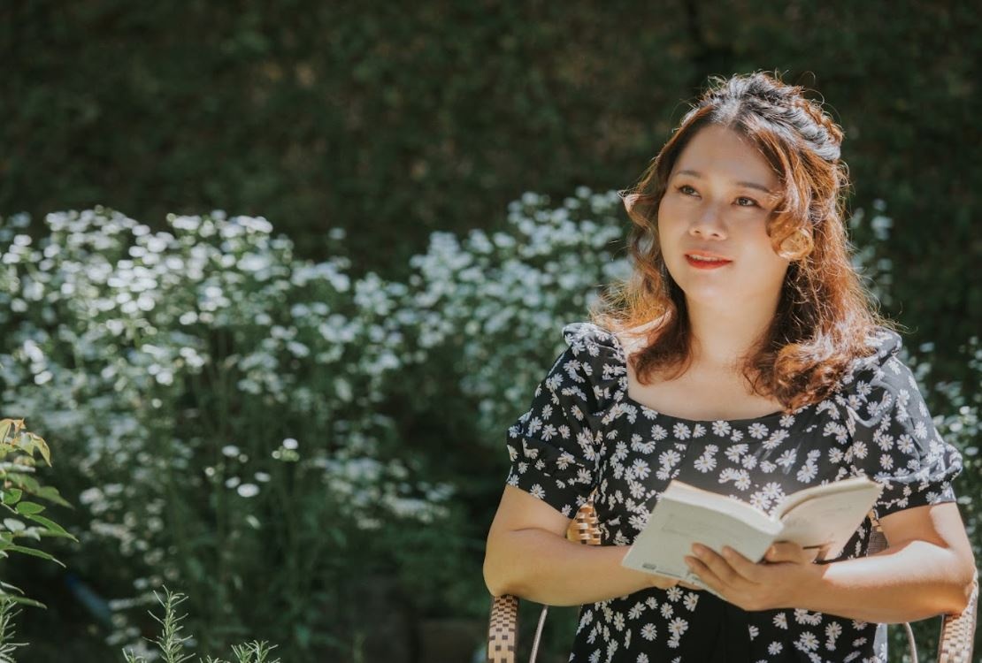 Co giao hat song ngu ca khuc 'Di hoc' hinh anh