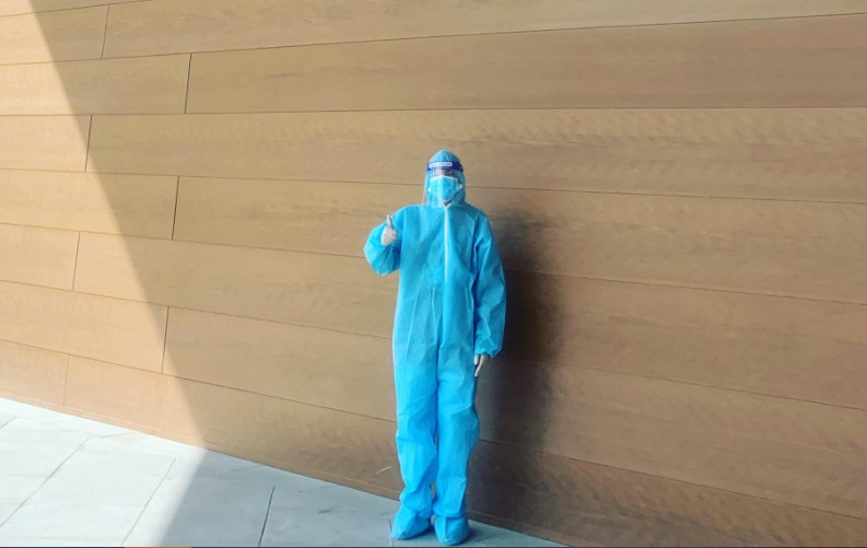 Nam sinh o Hai Duong 3 lan di chong dich hinh anh